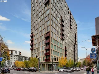 Photo #1: 20217564 Listing