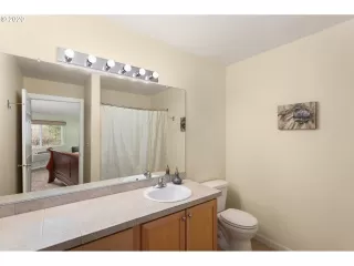 Photo #1: 20218513 Listing