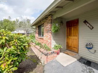 More Details about MLS # 20218916 : 16657 NE HALSEY ST