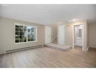 Photo #5: 20220018 Listing