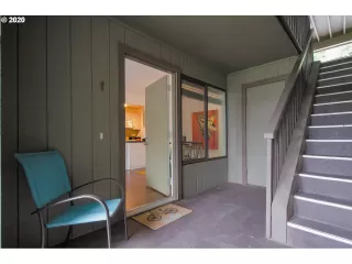 Photo #1: 20220282 Listing