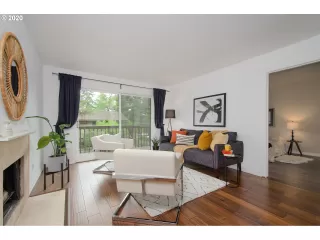 Photo #2: 20220282 Listing