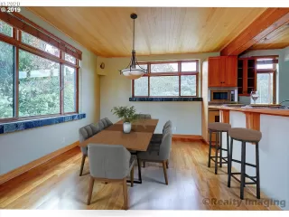 Photo #3: 20220449 Listing 