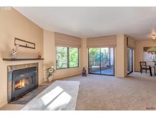 Photo #2: 20220976 Listing