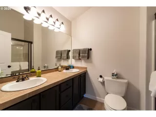 Photo #6: 20221585 Listing 