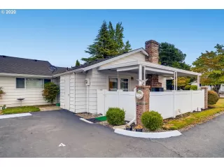 Photo #5: 20222209 Listing