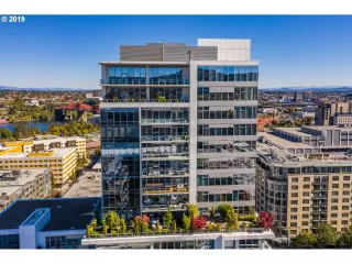 Photo #2: 20222456 Listing 