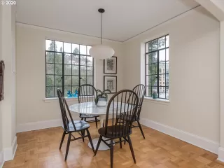 Photo #2: 20223368 Listing