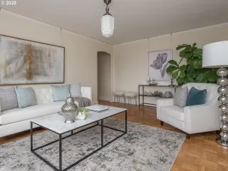 Photo #3: 20223368 Listing