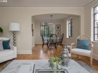 Photo #5: 20223368 Listing