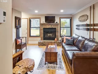 Photo #1: 20224234 Listing