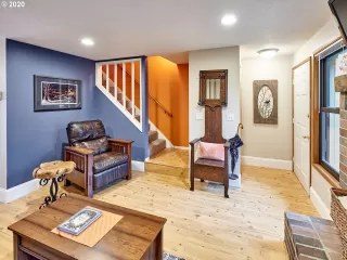 Photo #2: 20224234 Listing