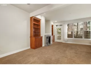 Photo #2: 20224364 Listing