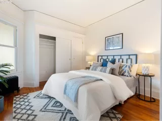 Photo #6: 20224814 Listing