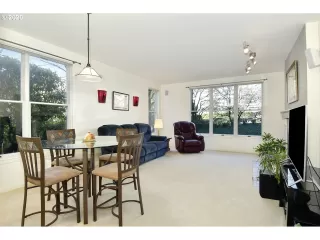 Photo #1: 20226135 Listing 