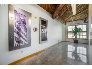 Photo #5: 20226373 Listing 