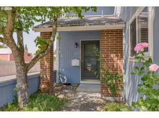 Photo #3: 20226853 Listing