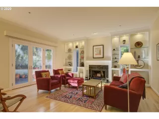 Photo #3: 20227178 Listing