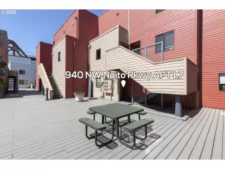 Photo #1: 20228549 Listing 