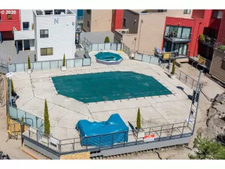 Photo #3: 20228549 Listing 