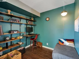 Photo #3: 20229573 Listing