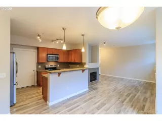 Photo #6: 20230142 Listing