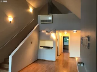 Photo #4: 20230812 Listing