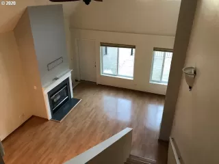 Photo #6: 20230812 Listing