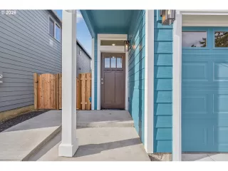 Photo #1: 202324057 Listing 