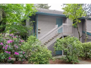 Photo #1: 20233490 Listing 