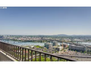 Photo #3: 20234069 Listing