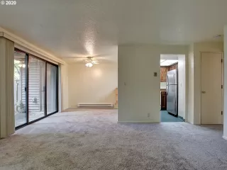 Photo #5: 20236180 Listing 
