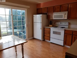 Photo #1: 20236410 Listing