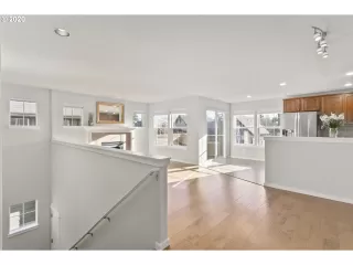 Photo #1: 20237954 Listing