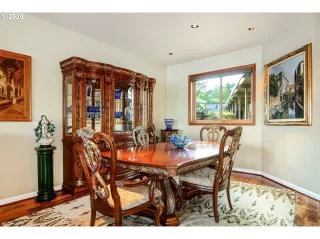 Photo #4: 20238390 Listing 