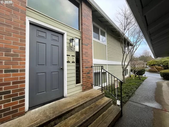 MLS: 20238585 Condo For Sale