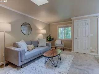 Photo #5: 20240057 Listing