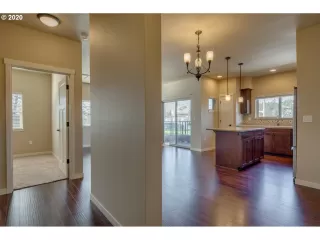 Photo #2: 20241447 Listing