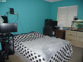 Photo #3: 20242024 Listing