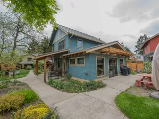 Photo #4: 20242108 Listing 