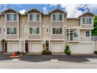 Photo #1: 20242842 Listing