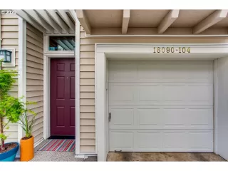 Photo #3: 20242842 Listing