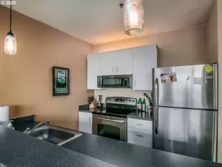 Photo #3: 20242944 Listing 