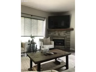 Photo #1: 20244109 Listing 