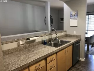 Photo #3: 20244109 Listing 