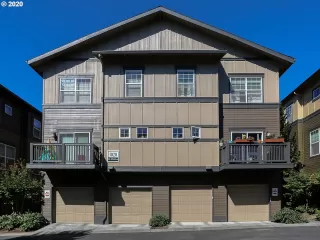 Photo #3: 20244344 Listing 