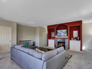 Photo #6: 20244344 Listing 