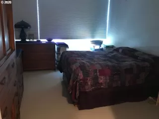 Photo #6: 20244547 Listing