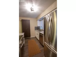 Photo #2: 20244790 Listing