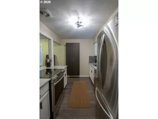 Photo #3: 20244790 Listing